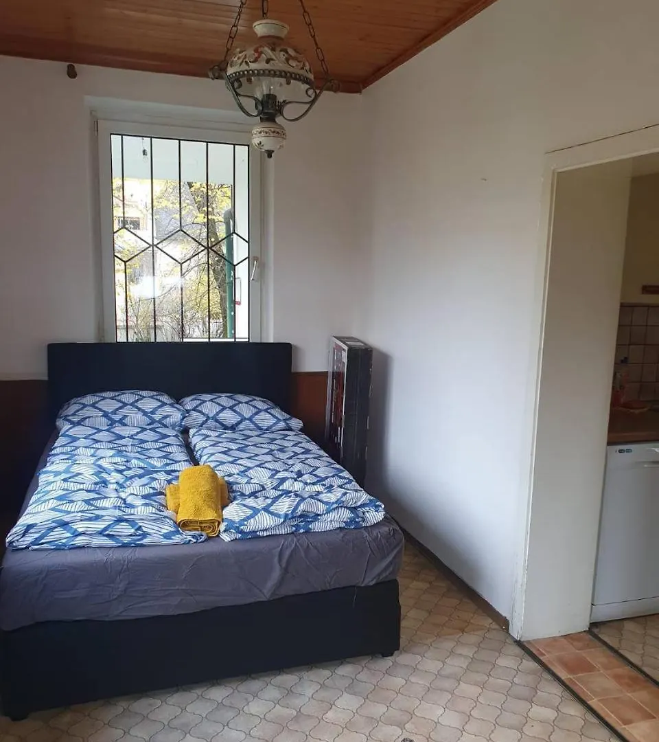Cozy Rooms In An Elegant House فيينا 0*,  النمسا