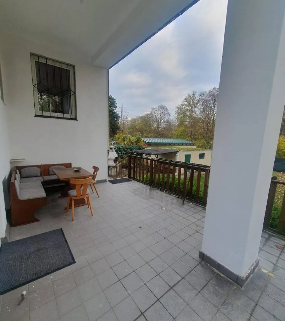 Cozy Rooms In An Elegant House فيينا منزل للإقامة